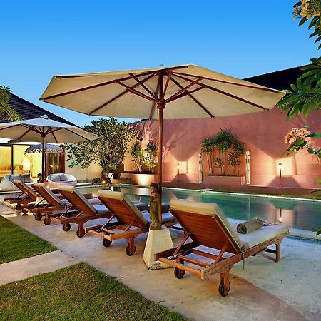 Villa Raull Seminyak Buitenkant foto